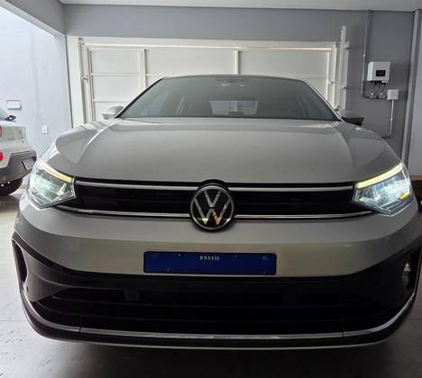 VOLKSWAGEN VIRTUS 1.0 200 TSI HIGHLINE AUTOMÁTICO
